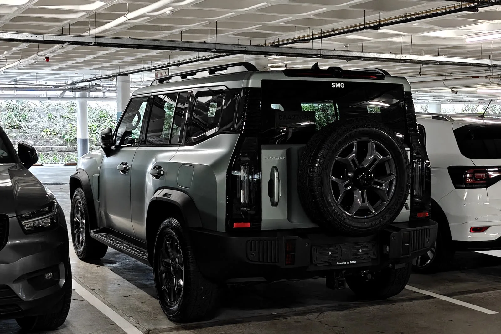 The rear of a Jetour T2 parked in Constantia, Cape Town